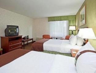 Baymont Inn & Suites Мариета Стая снимка