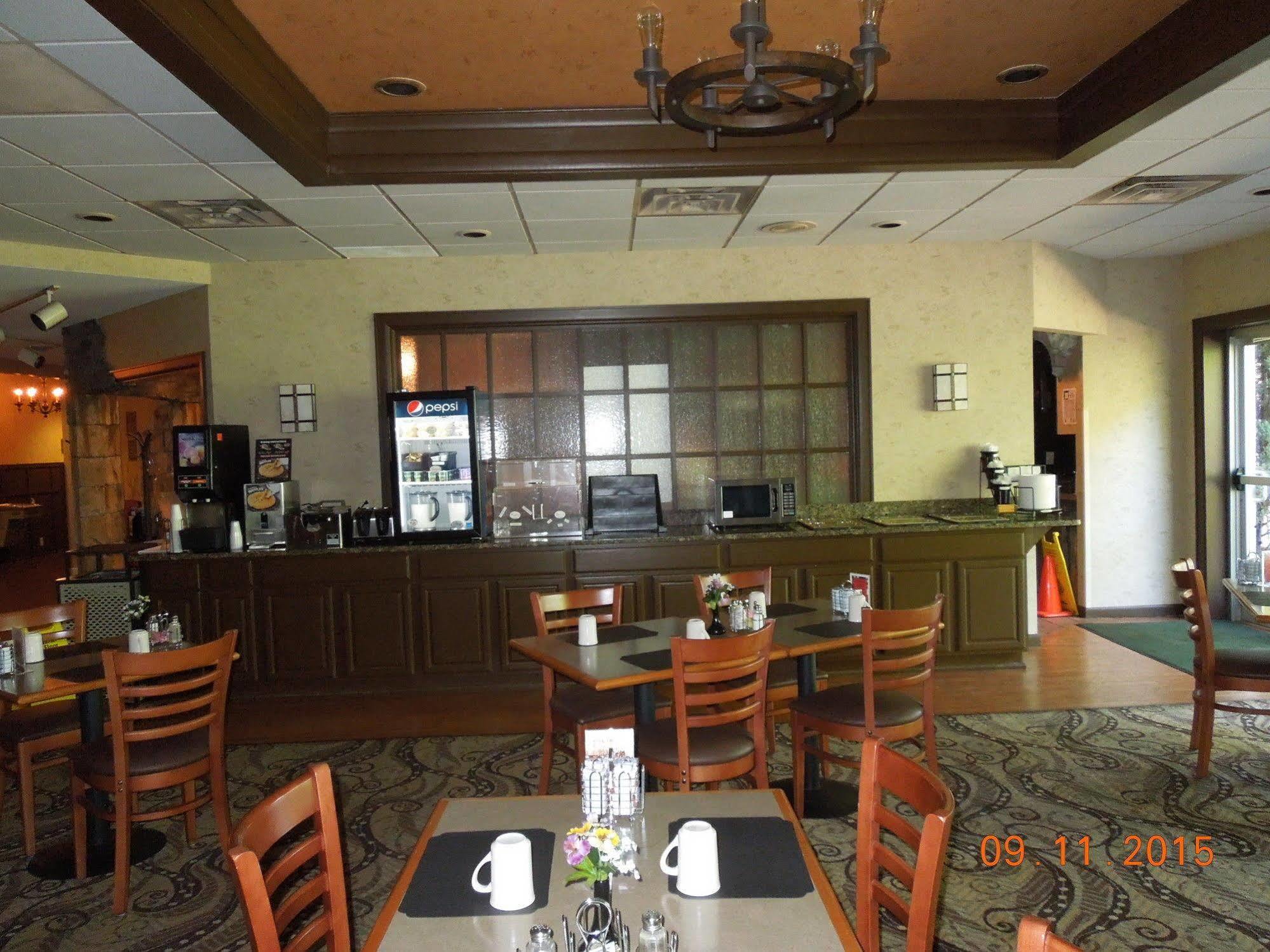Baymont Inn & Suites Мариета Екстериор снимка